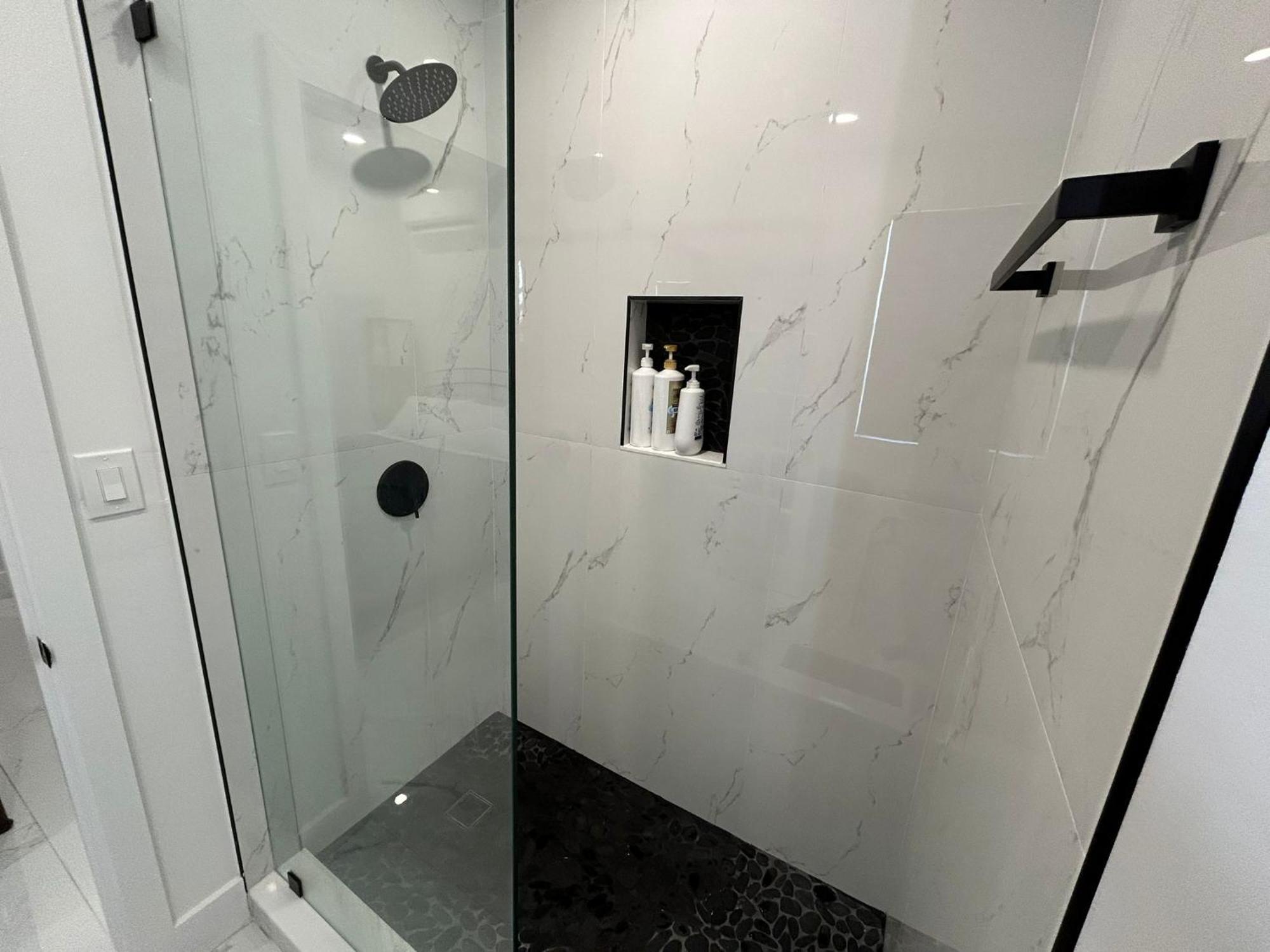 Pretty Private Room, Near The Airport - Free Parking - 01 Miami Ngoại thất bức ảnh
